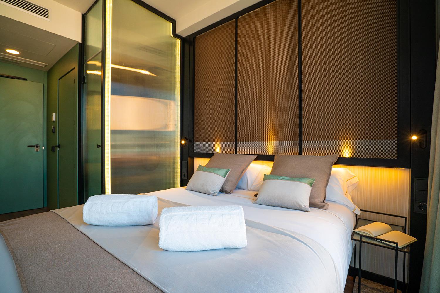 Dormitorio Hotel Akeah. Madrid